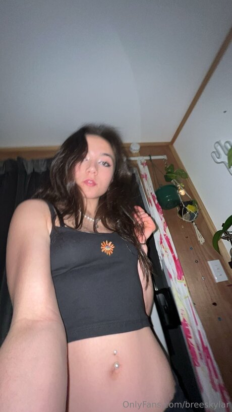 Breeskylar best model pics