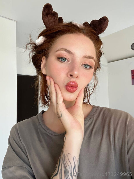 Rinfostermain pornographic model images