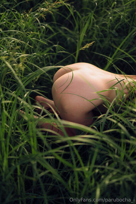 Parubocha I erotic model pics