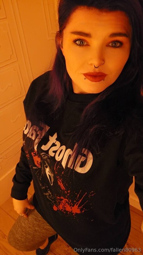 Fallen80963 star naked img