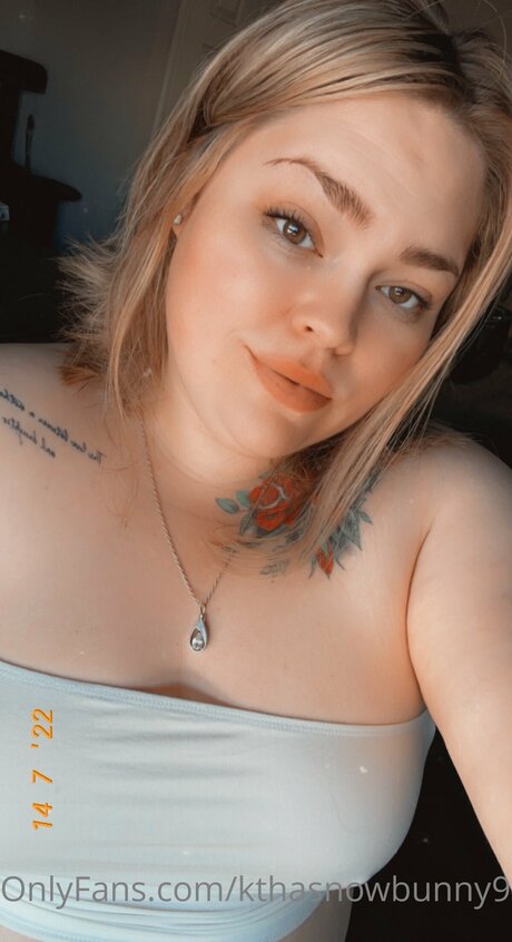 Kthasnowbunny917 pornstar img