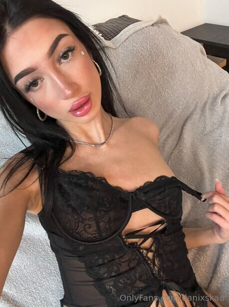 Danixskaa erotic star pic