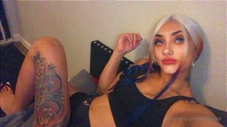 Squarebusiness model nudes photos