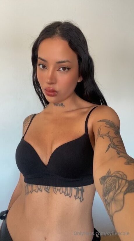 Kylieecole perfect star archive