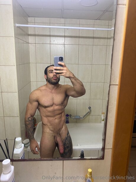 Trojanhorsecock9inches pornstar exclusive picture