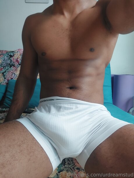 Urdreamstud star high quality photos