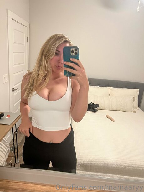 Reaganjames porn model pictures