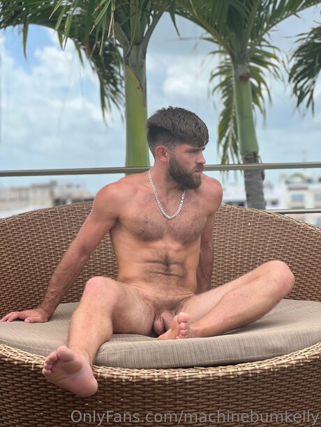 Machinebumkelly pornstar xxx photos