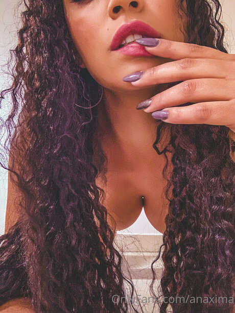 Anaxima model sex img