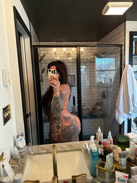 Lilflats hot actress image