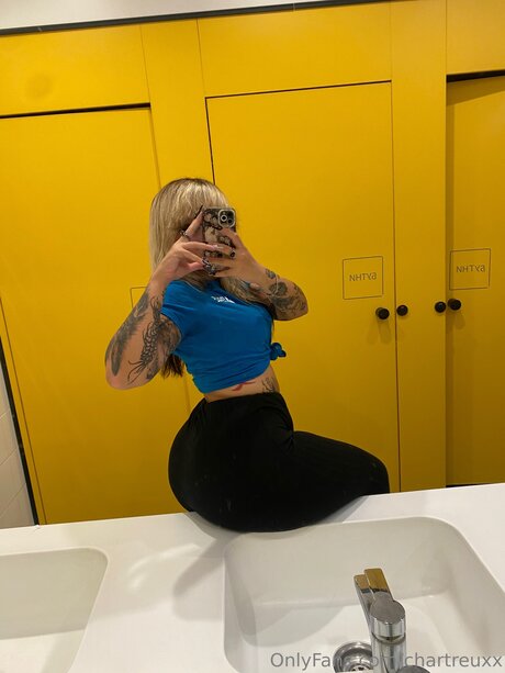 Chartreuxx pretty star archive