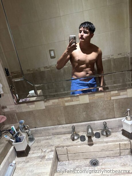 Grizzlyhotbearmx erotic star images