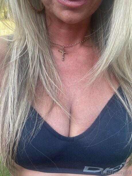 Bestbooty69 pornstar exclusive photo