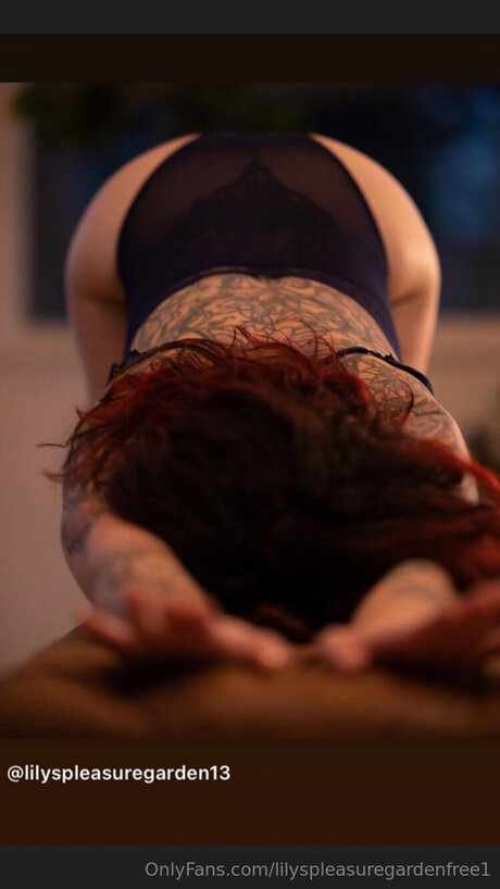 Lilyspleasuregardenfree1 free pornstar picture