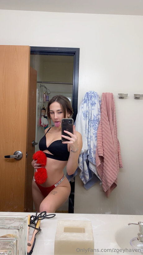 Zoeyhaven model perfect archive