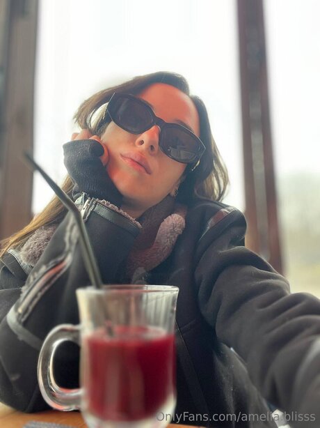 Amelia Blisss best star image