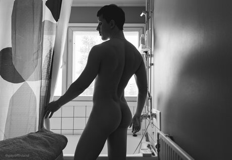 Gayoffinland xxx actress pictures