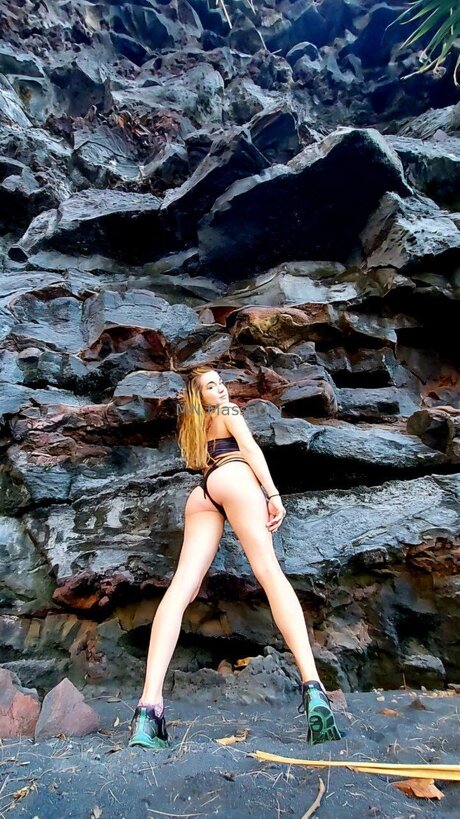 Mnmassager pornstar top pictures