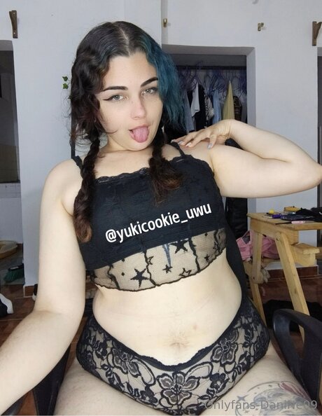 Danine09 pornstar sexy images