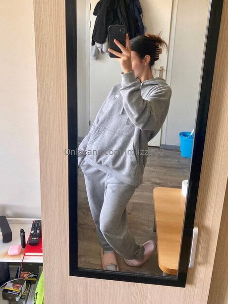 Imlizz100 high quality actress galleries