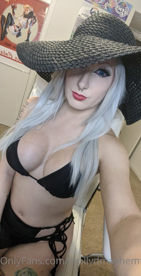 Mollydmayhemfree nudes actress image