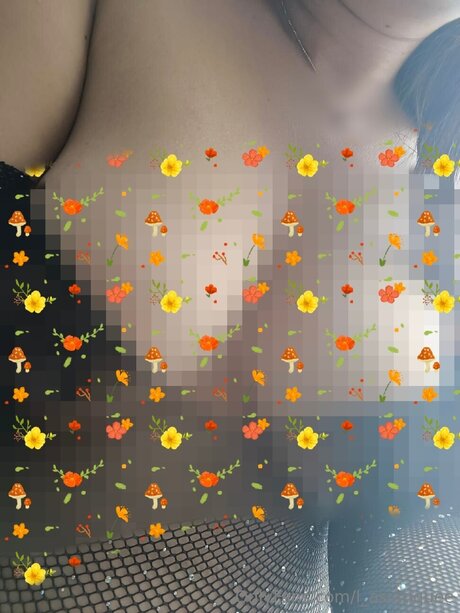 L Asiatiquee pretty actress pics