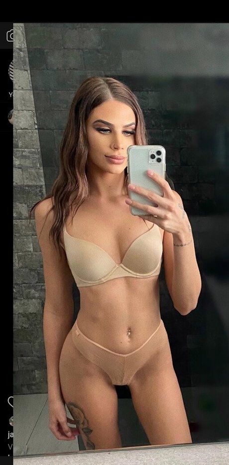 Jaide Samara Francis star free images