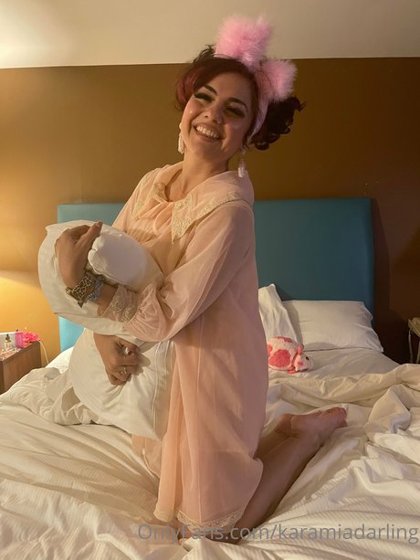 Karamia Darling xxx model image