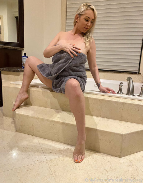 Mary Carey perfect actress pictures