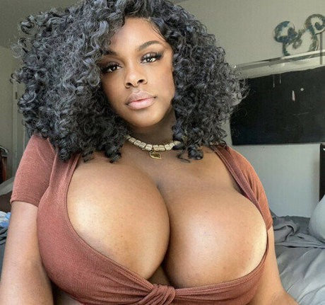 shemale handjob onlyfans hot sexy gallery