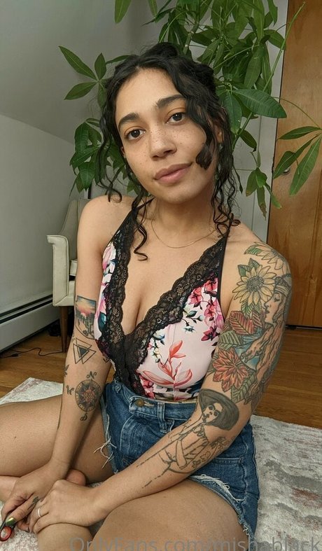 Misha Black high quality star img