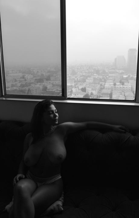 Heaven Sapphire Roque naked actress pictures