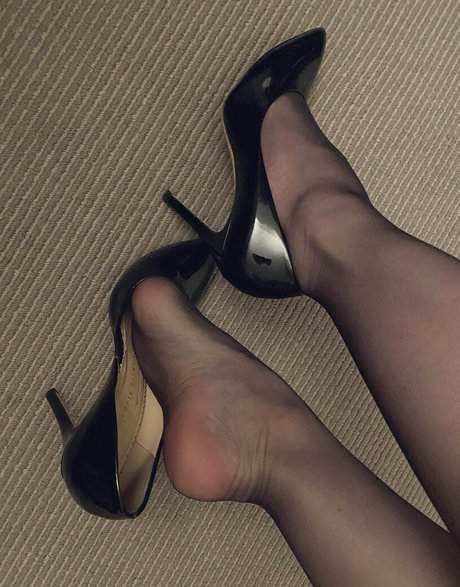 Rita Faltoyano nice model image