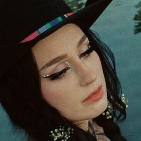 feet milf onlyfans art nude galleries