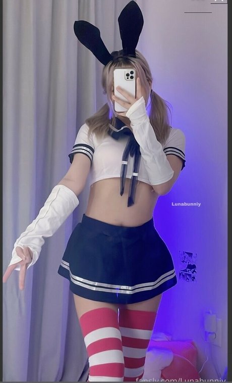 lunabunniy naked pornstar images