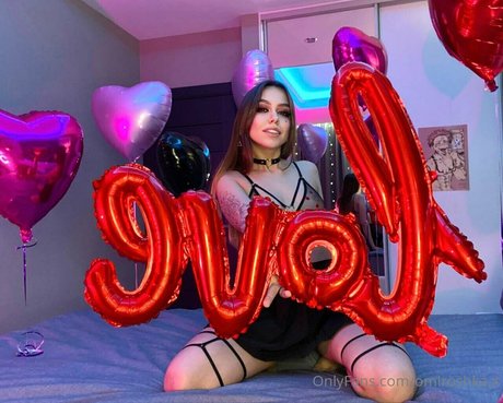 Omiroshka sex actress image