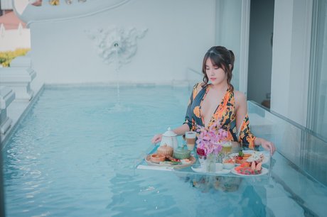 Yukine erotic actress archive