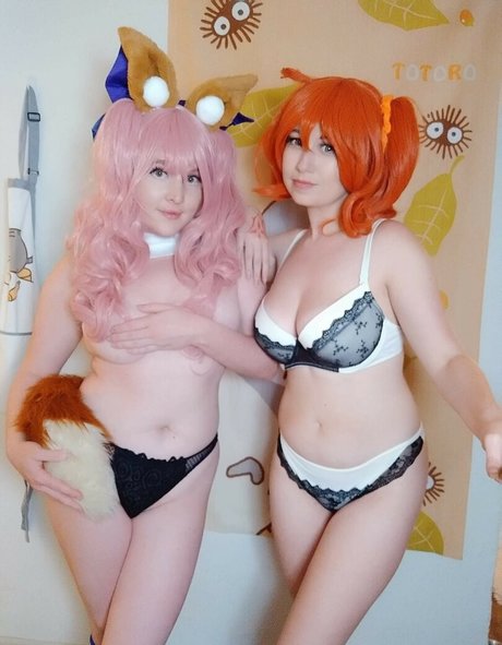 Foxy Cosplay sex model galleries