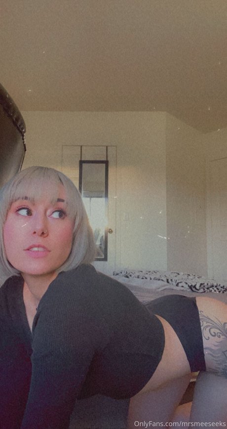 Mrs Meeseeks pornstar art picture