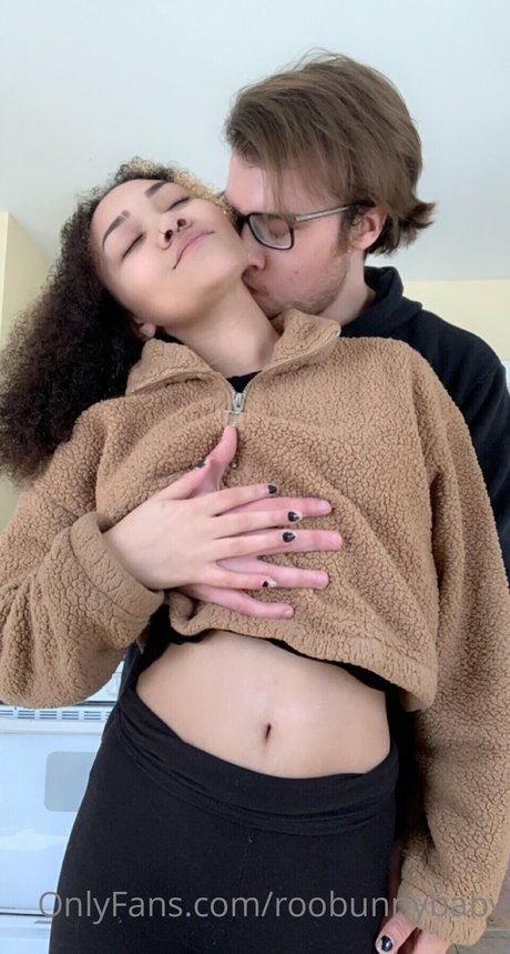 RooBunnyBaby star sexy img