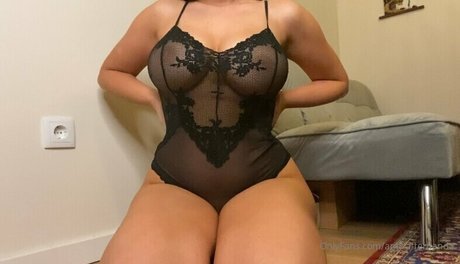 Amica sexy model photo