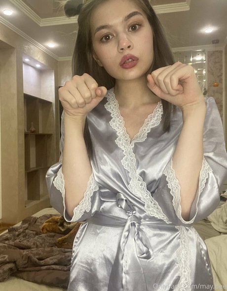 May Bee sex star image