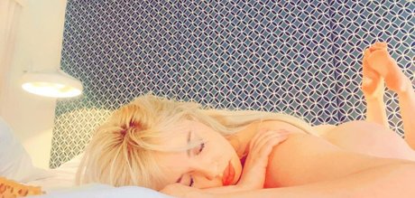 Alisoncraft erotic actress pic