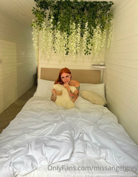 whore wife onlyfans sexy nudes image