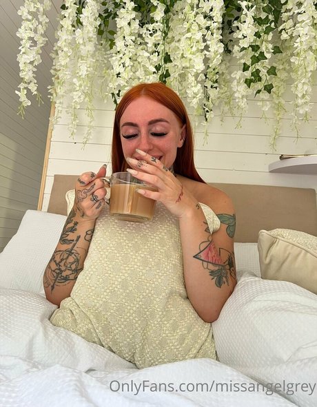 Angel Grey_ pornstar naked image