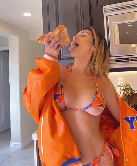 hooters onlyfans porn pics