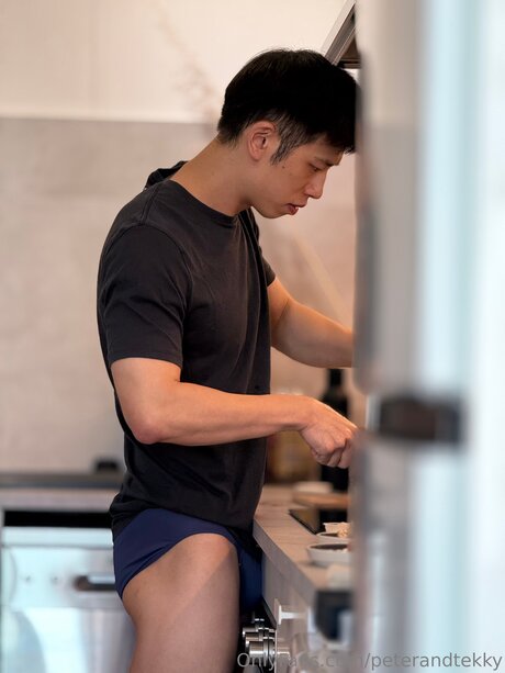 Peterandtekky naked star gallery