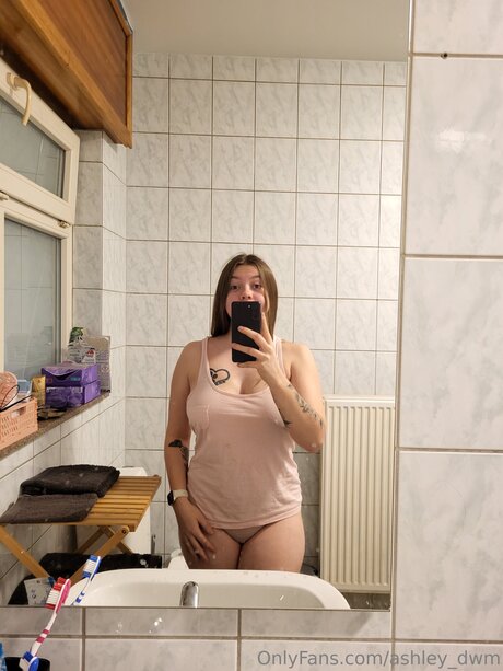 Ashley Dwm sexy pornstar pictures