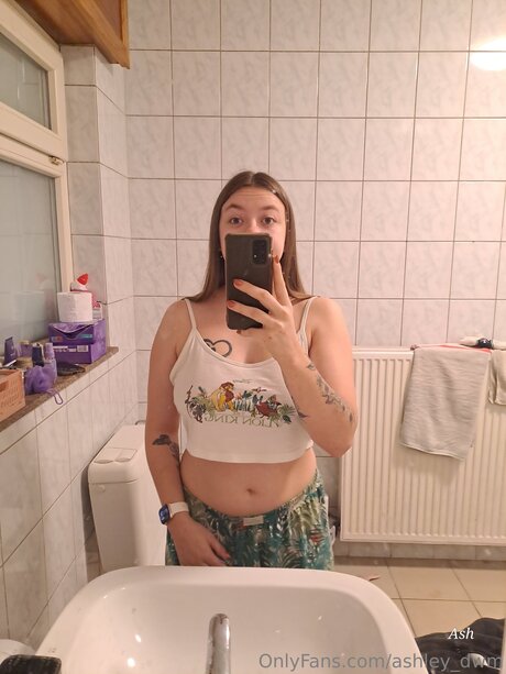 Ashley Dwm model beautiful photos