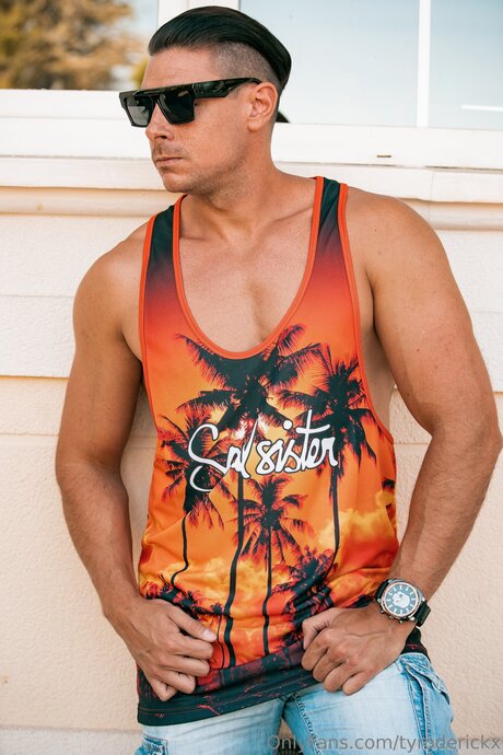 Tyroderickx top model photo